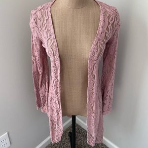 Lace kimono with crochet trim